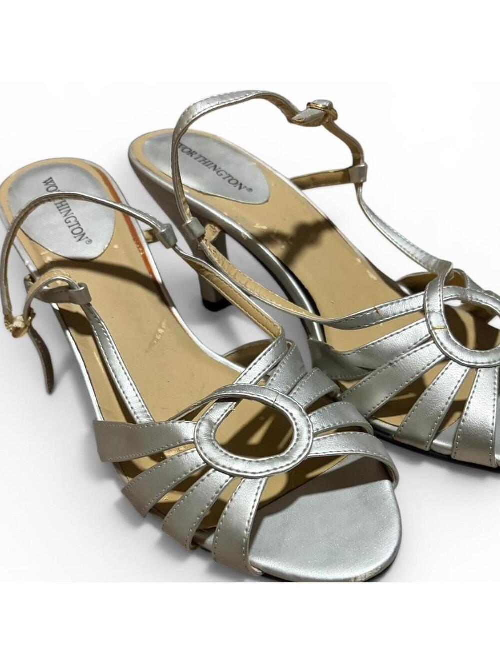 Silver metallic strappy heels with open toe and ankle strap #glamour #party #Y2K